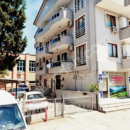 Kocaeli Centrally Located Flat Daire İzmit