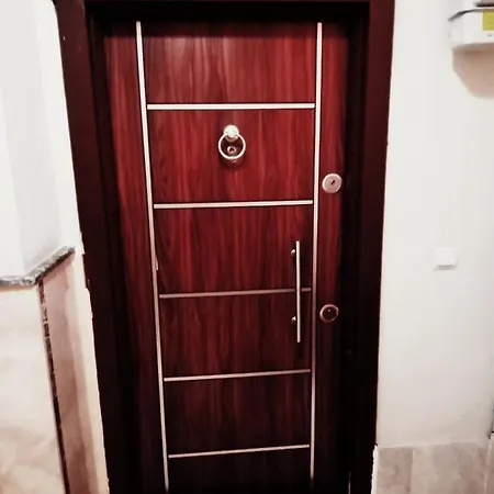 Kocaeli Centrally Located Flat Daire